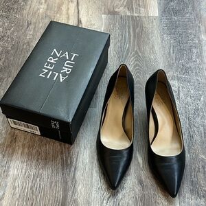 Naturalizer EVERLY Classic Black Heels